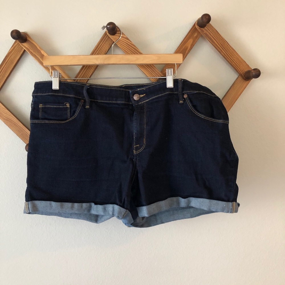 Ava and Viv Jean Shorts midi length